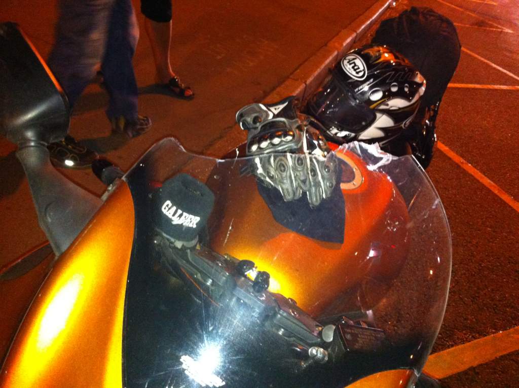 ������: ���� ��� ))