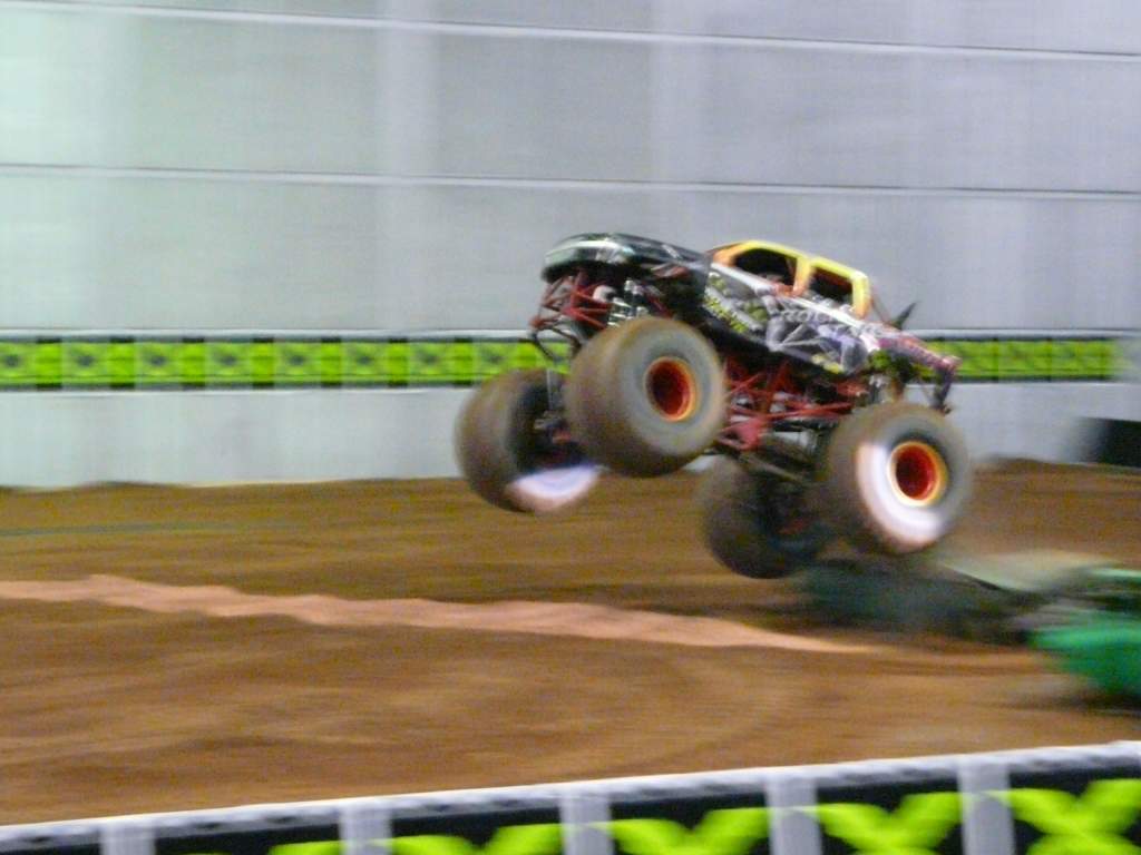 MonsterXtour 04/11/2012 �� �����������