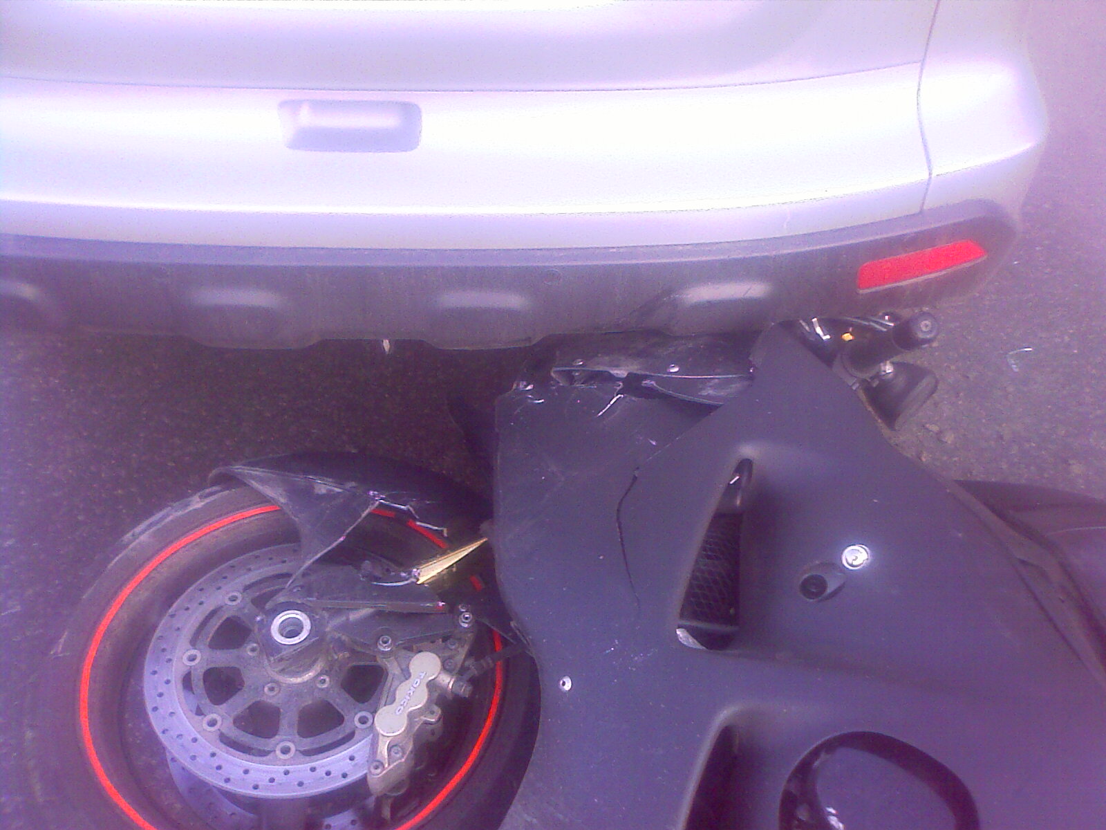 ����������