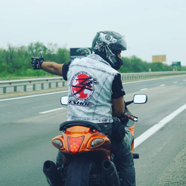 E023E041 DA97 4069 99CB BA82F2EEC715